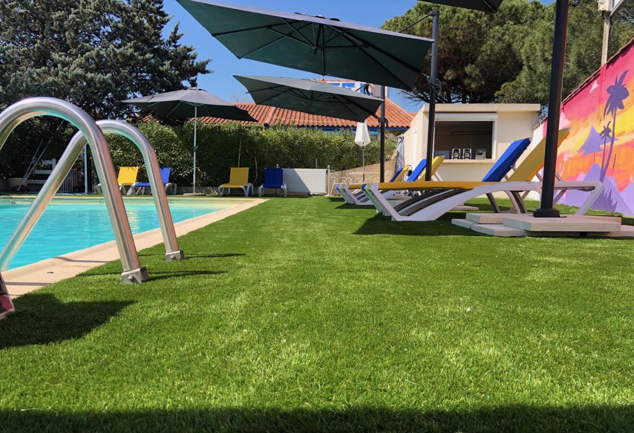 Hotel Des 4 Vents "Esprit Camargue" Aigues-Mortes Exterior photo